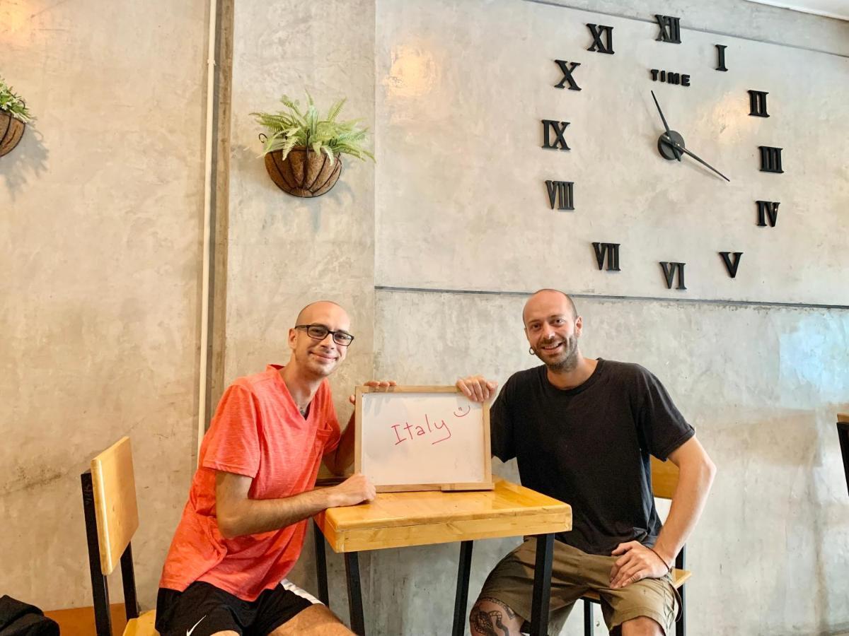 צ'יאנג מאי Doze Hostel מראה חיצוני תמונה