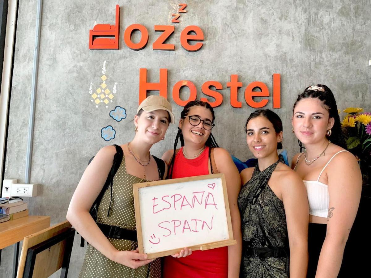 צ'יאנג מאי Doze Hostel מראה חיצוני תמונה